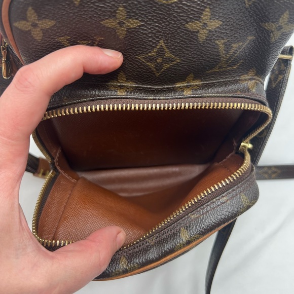 ‼️SOLD‼️Louis Vuitton Amazone Crossbody ❤️ 100% Authentic GREAT CONDITION‼️ - Picture 15 of 16